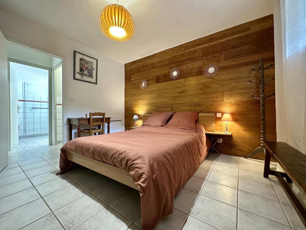 Ferienhaus De Noe Au Ray-pic Pereyres